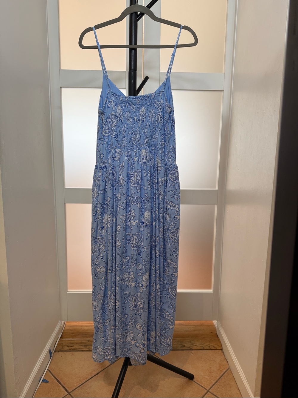 Roller Rabbit Light Blue Paisley Spaghetti-Strap Maxi, M - Picture 4 of 11